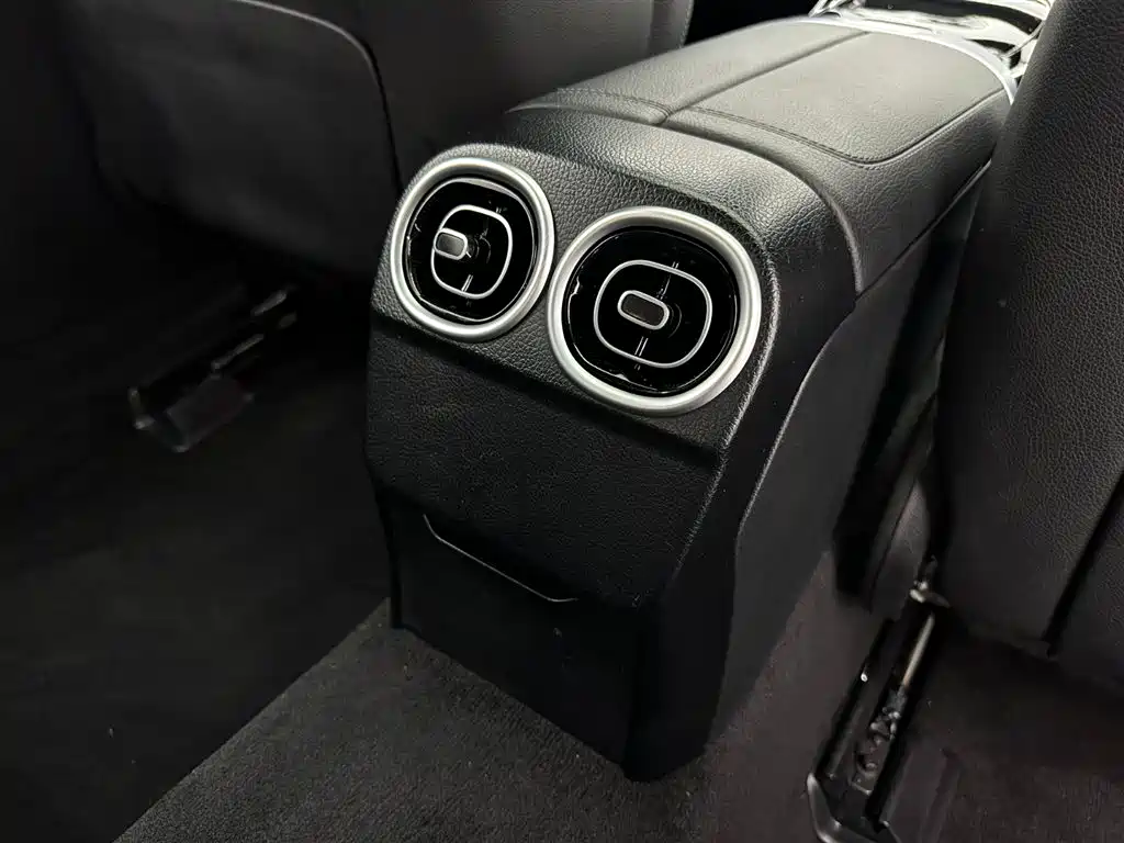 Mercedes-Benz Mercedes-Benz C-Class 2022 C 200 L Sport Edition 2022 - thumbnail 19