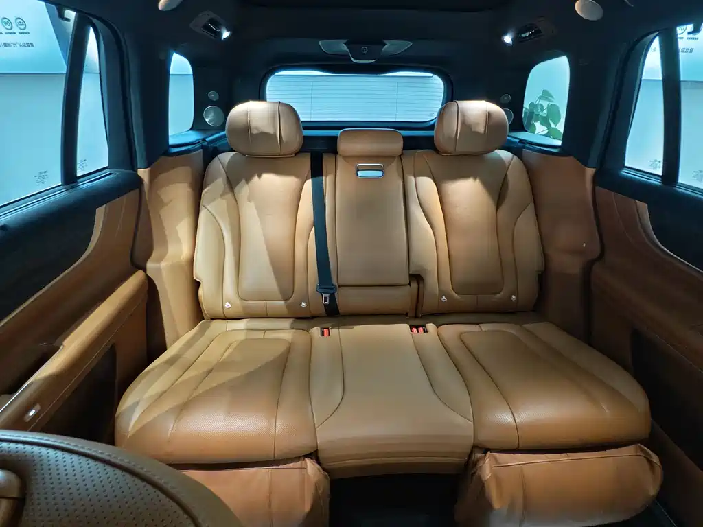 AITO M9 Aito M9 2024 Extended Range Ultra 52kWh 5-seat 2024 - thumbnail 13