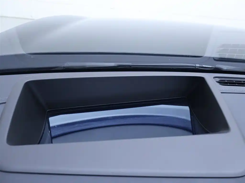 AITO M9 Aito M9 2024 Extended Range Ultra 42kWh 6-seater 2025 - thumbnail 16