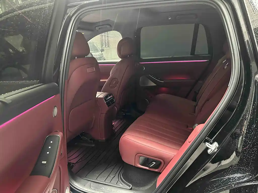 AITO Aito M7 2026 Extended Range Pro+ AWD 5-Seat 2026 - thumbnail 16