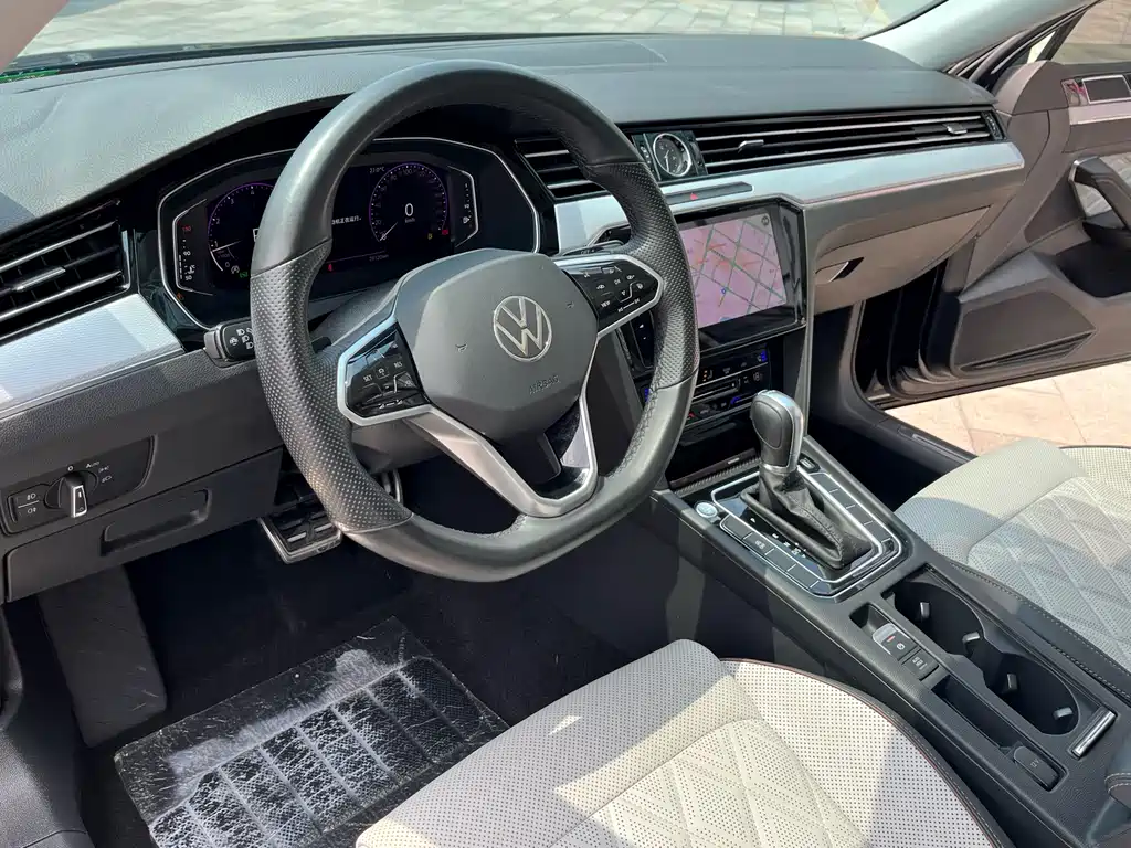 Volkswagen Magotan 2023 2 Million Units Commemorative Edition 330TSI DSG Luxury Model 2024 - thumbnail 10