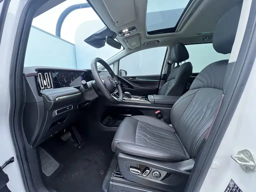 GAC Trumpchi GAC Trumpchi M8 2024 Master Series 400T Supreme Edition 2023 - thumbnail 9