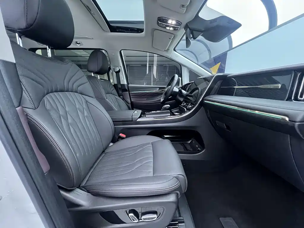 GAC Trumpchi GAC Trumpchi M8 2024 Master Series 400T Supreme Edition 2023 - thumbnail 19
