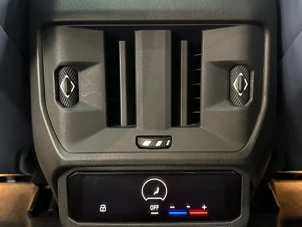 BMW BMW X3 2025 xDrive30L Premium M Sport Package 2025 - thumbnail 19