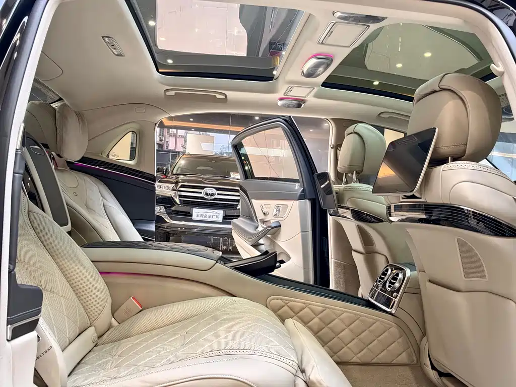 Mercedes-Benz Maybach S-Class 2019 S 680 2019 - thumbnail 9