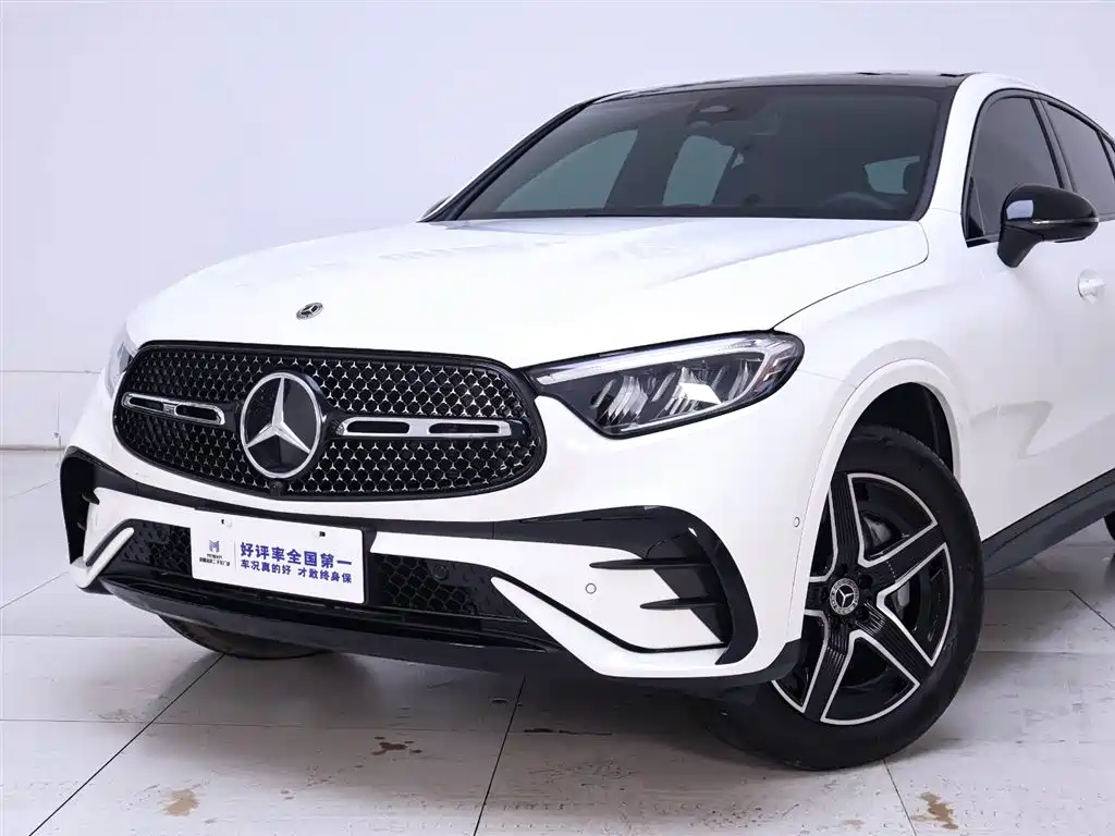 Mercedes-Benz Mercedes-Benz GLC Coupe 2024 GLC 260 4MATIC Coupé SUV 2025 - thumbnail 3