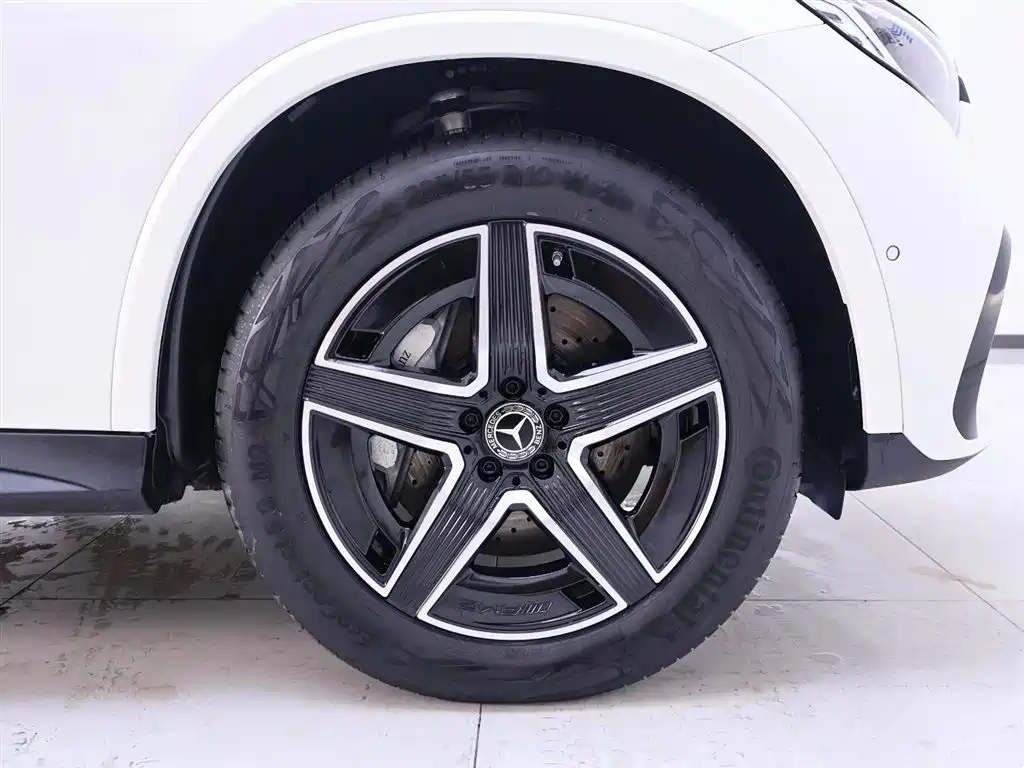 Mercedes-Benz Mercedes-Benz GLC Coupe 2024 GLC 260 4MATIC Coupé SUV 2025 - thumbnail 6