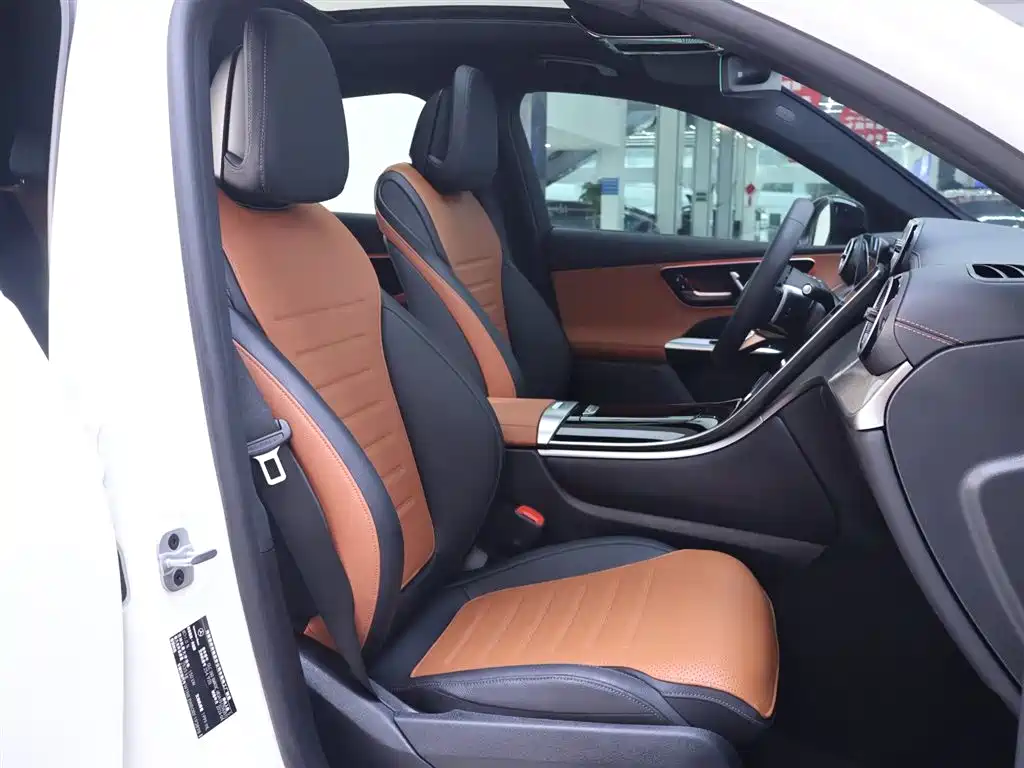 Mercedes-Benz Mercedes-Benz GLC Coupe 2024 GLC 260 4MATIC Coupé SUV 2025 - thumbnail 20