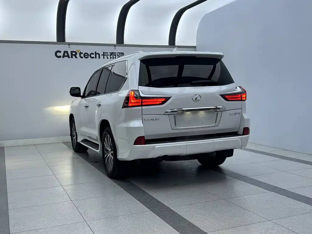 Lexus Lexus LX 570 F Sport 2016 - thumbnail 4