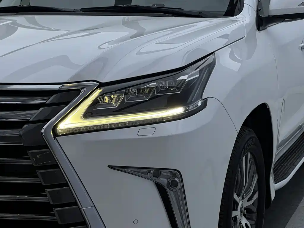 Lexus Lexus LX 570 F Sport 2016 - thumbnail 5