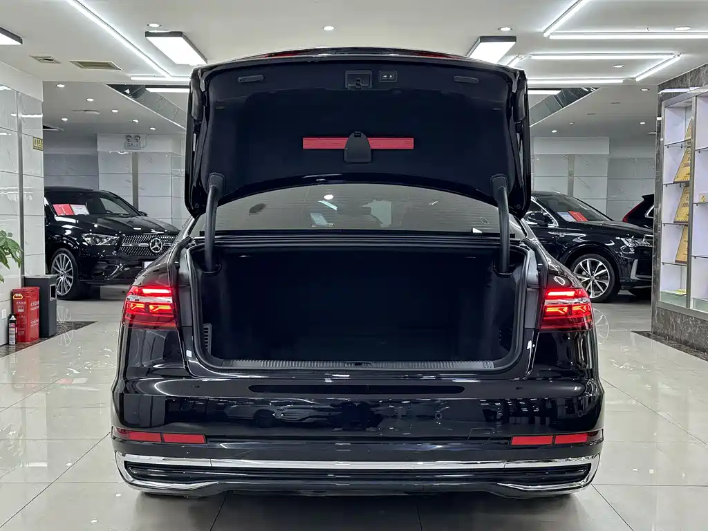 Audi Audi A8 2024 A8L 50 TFSI quattro Premium Selection 2024 - thumbnail 7