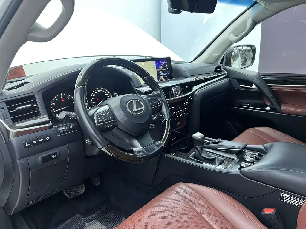 Lexus Lexus LX 570 F Sport 2016 - thumbnail 11