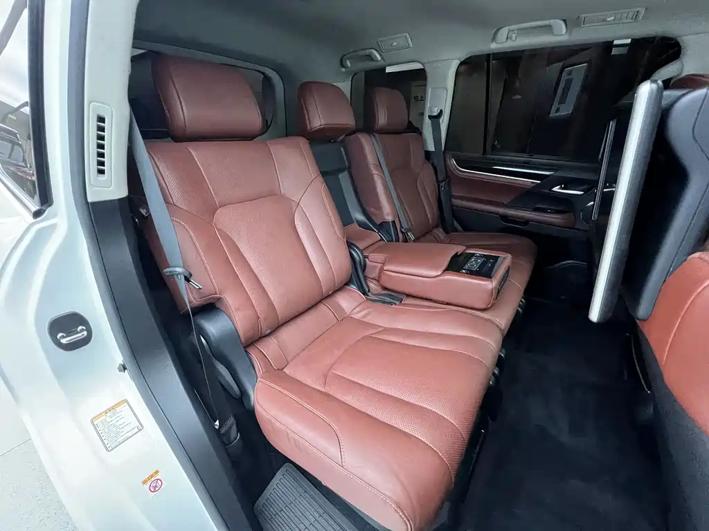Lexus Lexus LX 570 F Sport 2016 - thumbnail 23