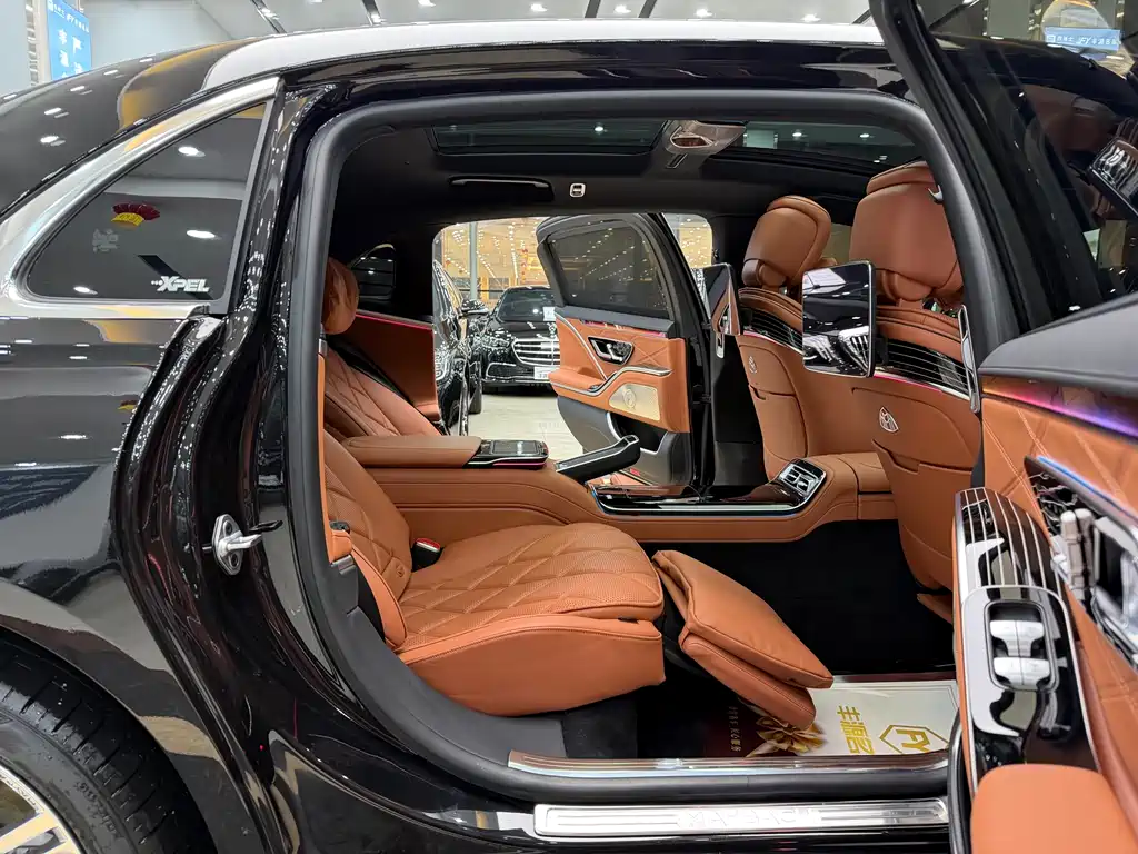 Mercedes-Benz Maybach S-Class 2021 S 580 4MATIC 2021 - thumbnail 10