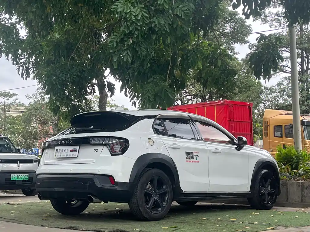 Lynk & Co Lynk & Co 02 2018 1.5T DCT FWD Pure Lite Edition China V 2018 - thumbnail 23
