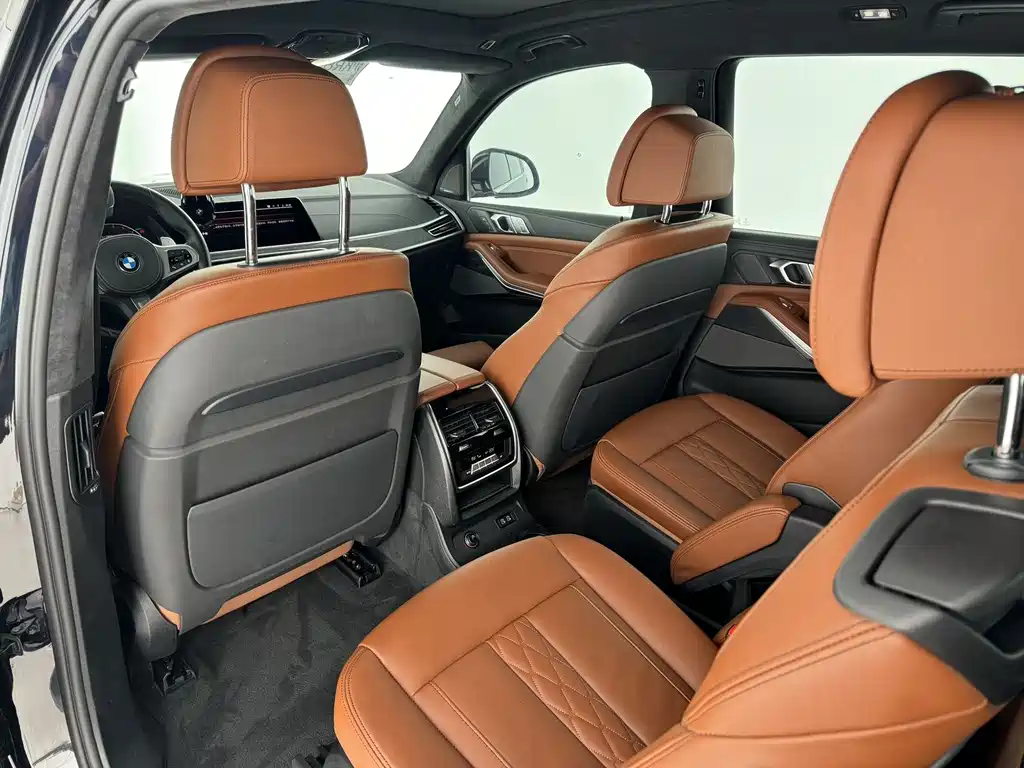 BMW BMW X7 xDrive40i Luxury Package 2020 - thumbnail 16