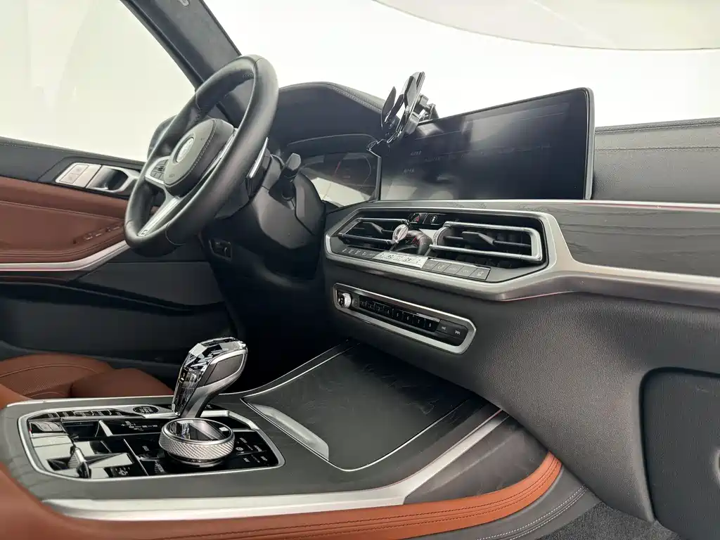 BMW BMW X7 xDrive40i Luxury Package 2020 - thumbnail 29