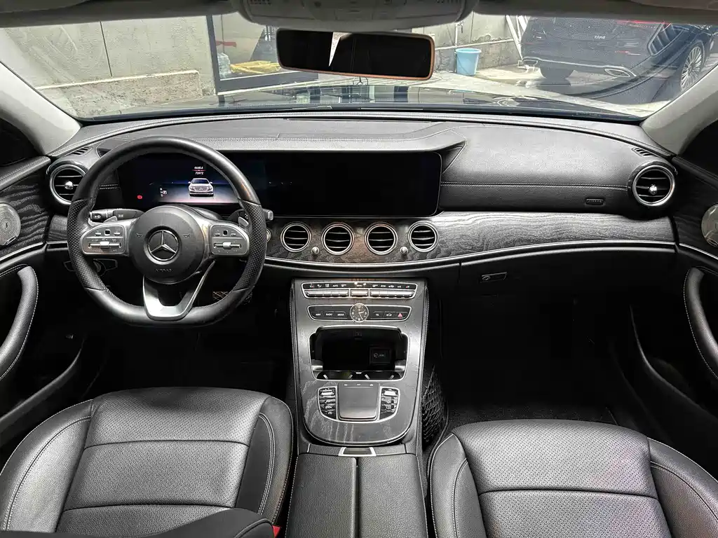 Mercedes-Benz Mercedes-Benz E-Class 2019 E 300 L Sport Fashion Edition 2019 - thumbnail 13
