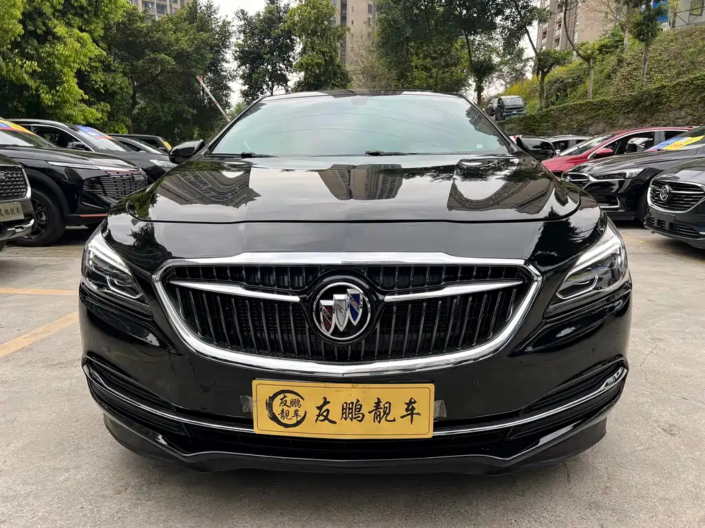 Buick Buick LaCrosse 2018 28T Elite 2019 - thumbnail 2