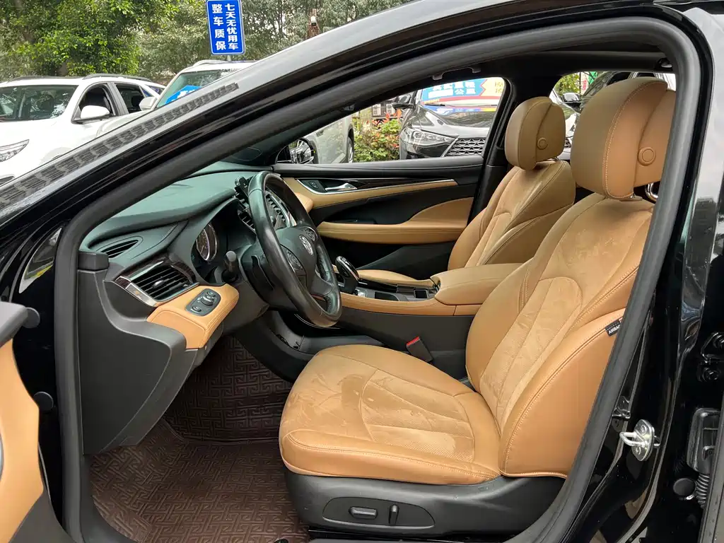 Buick Buick LaCrosse 2018 28T Elite 2019 - thumbnail 8