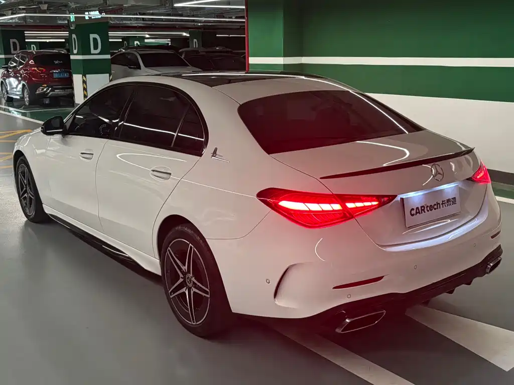 Mercedes-Benz Mercedes-Benz C-Class 2023 Facelift C 260 L Night Sport Edition 2023 - thumbnail 3