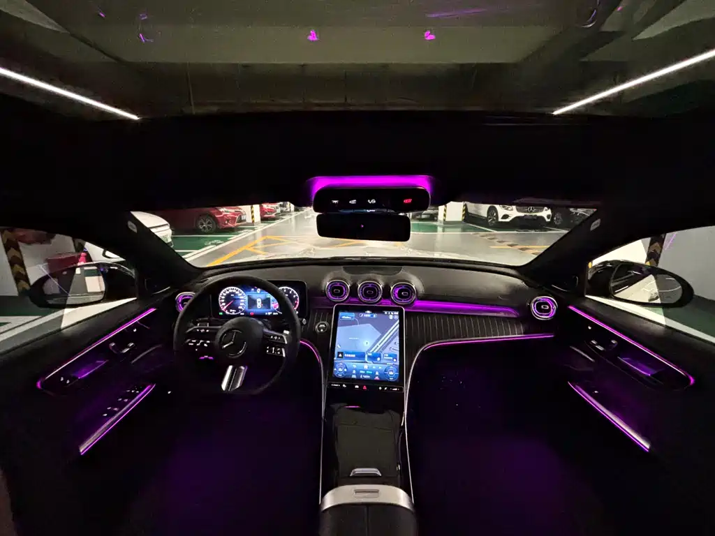 Mercedes-Benz Mercedes-Benz C-Class 2023 Facelift C 260 L Night Sport Edition 2023 - thumbnail 10
