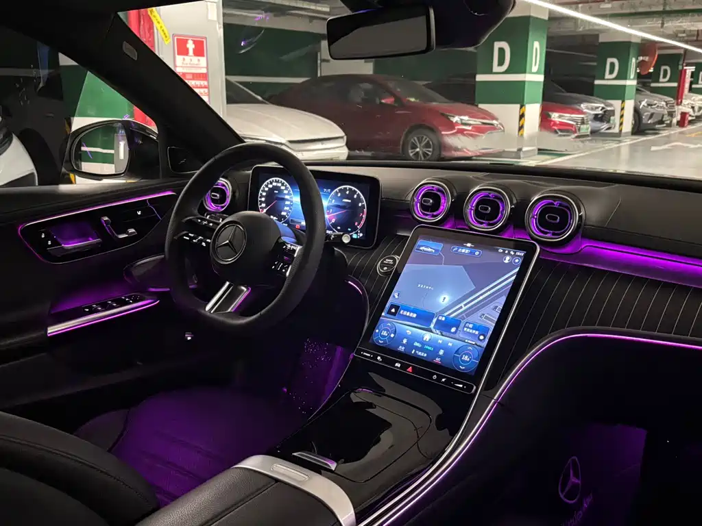 Mercedes-Benz Mercedes-Benz C-Class 2023 Facelift C 260 L Night Sport Edition 2023 - thumbnail 15