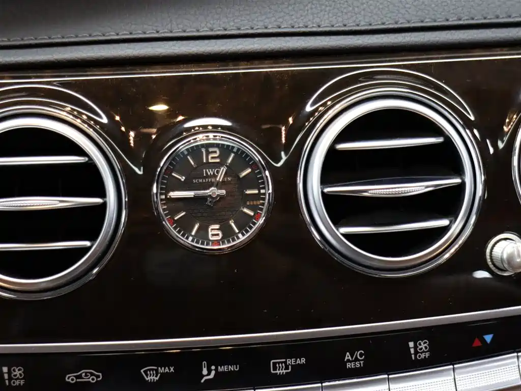 Mercedes-Benz Maybach S-Class 2020 S 450 4MATIC Heritage Edition 2021 - thumbnail 15