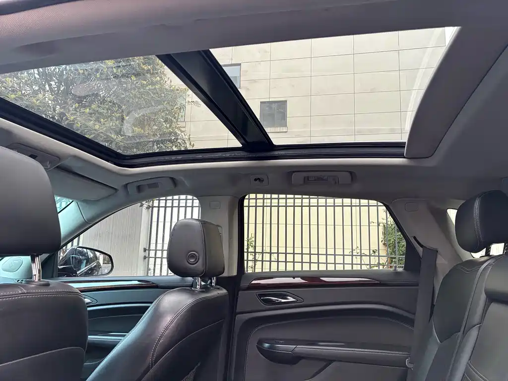Cadillac Cadillac SRX 2014 3.0L Luxury 2015 - thumbnail 21
