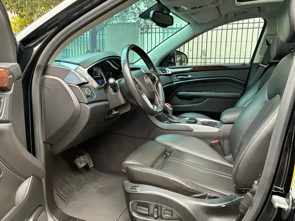 Cadillac Cadillac SRX 2014 3.0L Luxury 2015 - thumbnail 22