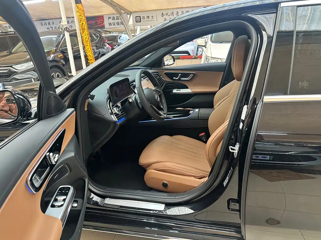 Mercedes-Benz Mercedes-Benz E-Class 2024 Model Year Facelift E 260 L 2024 - thumbnail 7