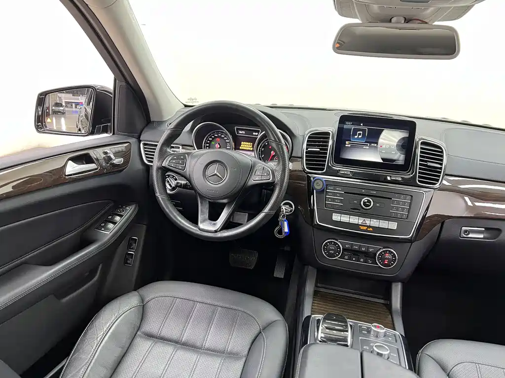 Mercedes-Benz Mercedes-Benz GLS 2017 GLS 400 4MATIC Sport Edition 2017 - thumbnail 14