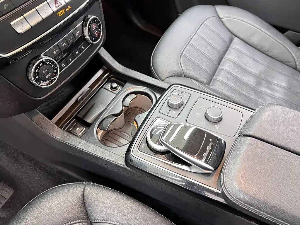 Mercedes-Benz Mercedes-Benz GLS 2017 GLS 400 4MATIC Sport Edition 2017 - thumbnail 24