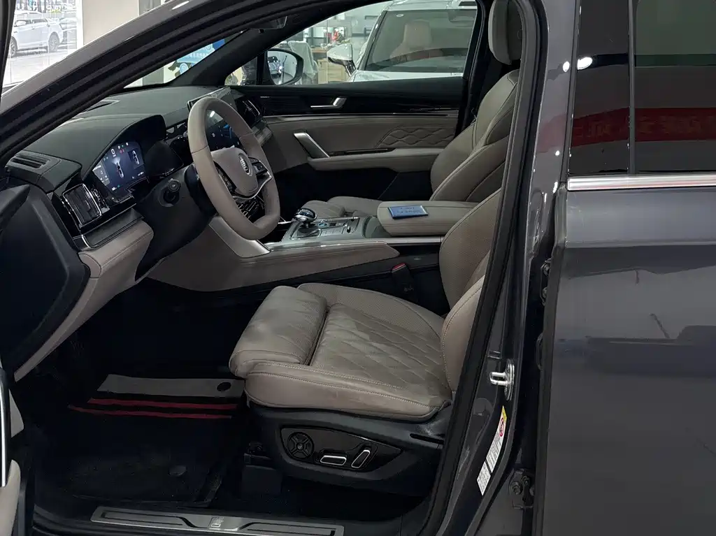 BYD BYD Tang NEV 2025 Intelligent Driving Edition DM-i 115KM Flagship Model 2025 - thumbnail 9