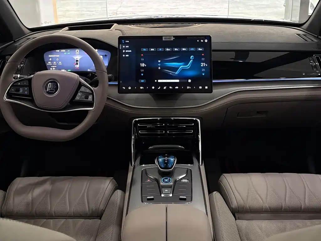 BYD BYD Tang NEV 2025 Intelligent Driving Edition DM-i 115KM Flagship Model 2025 - thumbnail 10