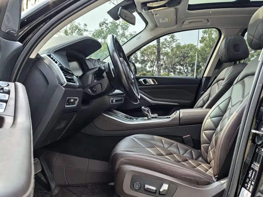 BMW BMW X5 xDrive 30Li M Sport Package 2022 Model Year 2022 - thumbnail 7