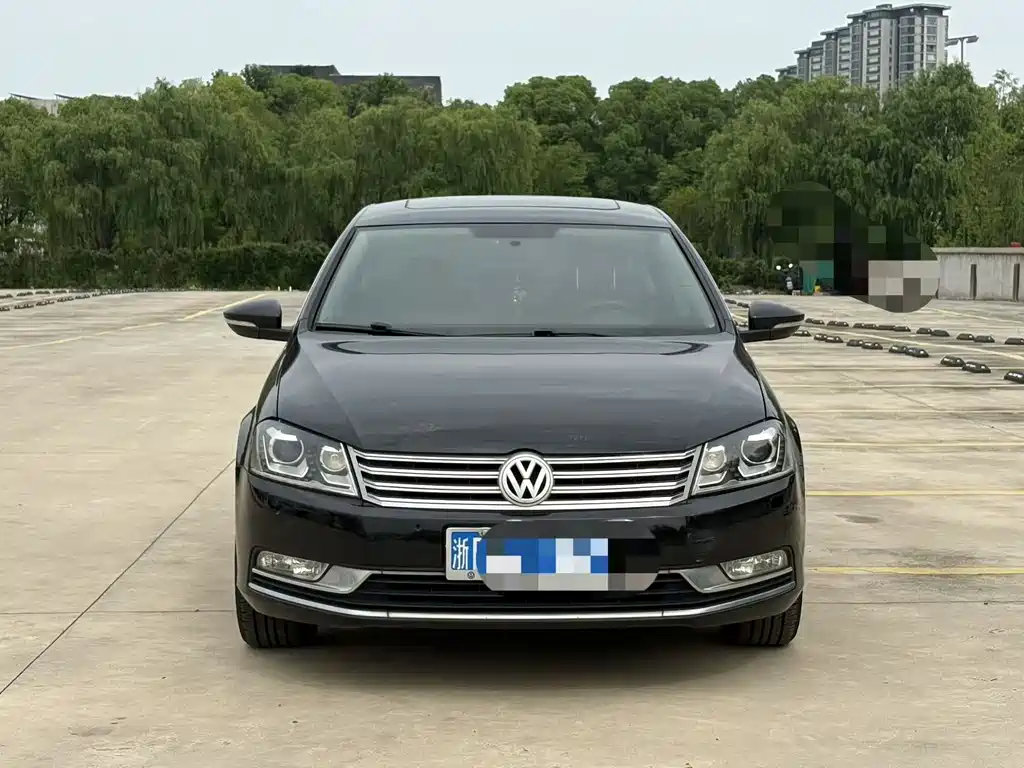 Volkswagen Volkswagen Magotan 2013 1.8TSI Luxury Edition 2013 - thumbnail 2