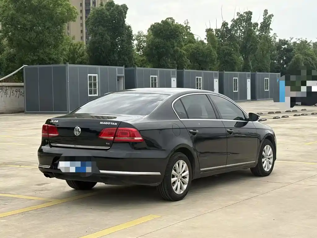 Volkswagen Volkswagen Magotan 2013 1.8TSI Luxury Edition 2013 - thumbnail 4