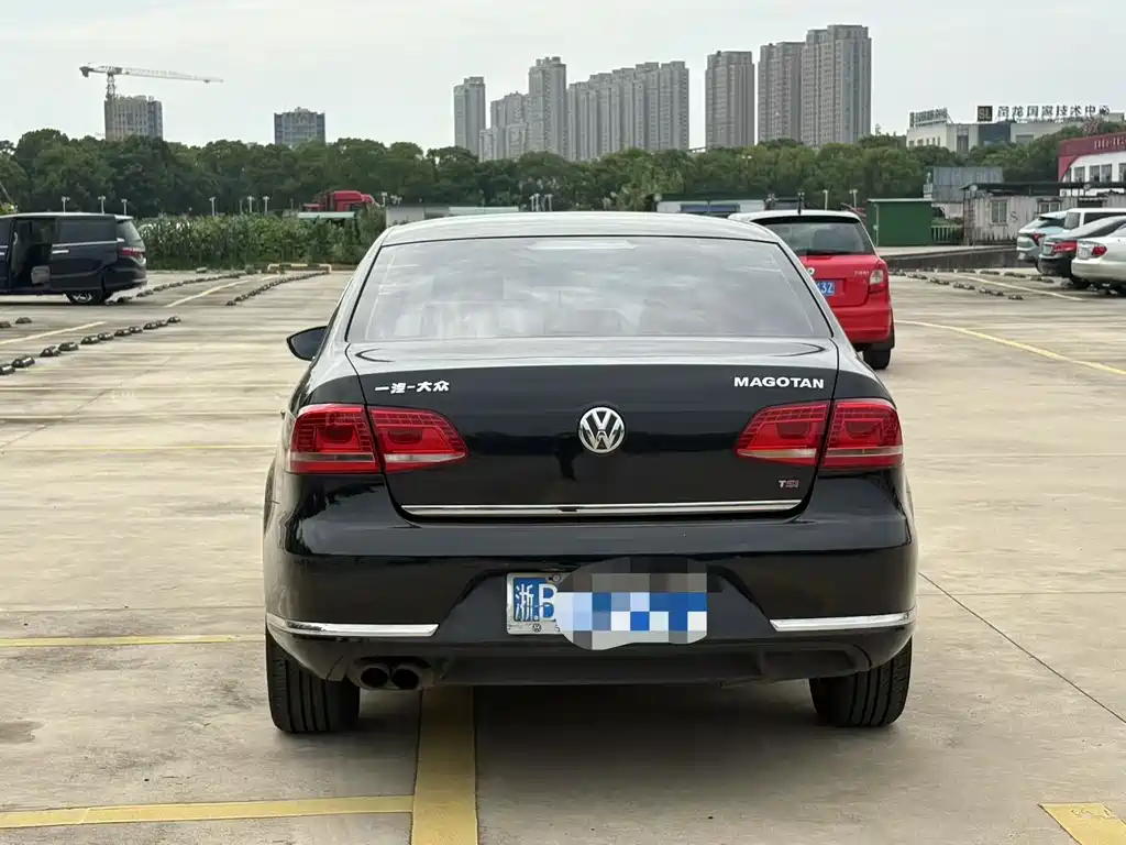 Volkswagen Volkswagen Magotan 2013 1.8TSI Luxury Edition 2013 - thumbnail 5