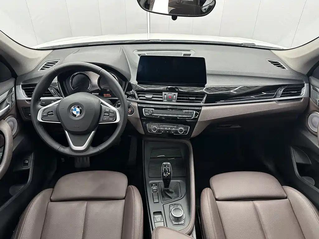 BMW BMW X1 2021 sDrive20Li Fashion Edition 2022 - thumbnail 6