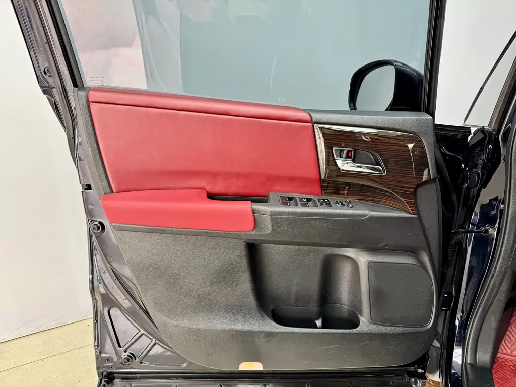 Honda Honda Odyssey 2021 2.0L Sharp Enjoy Edition 2020 - thumbnail 8