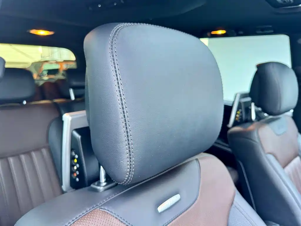 Mercedes-Benz Mercedes-Benz GL-Class 2011 GL 450 4MATIC Premium 2012 - thumbnail 20