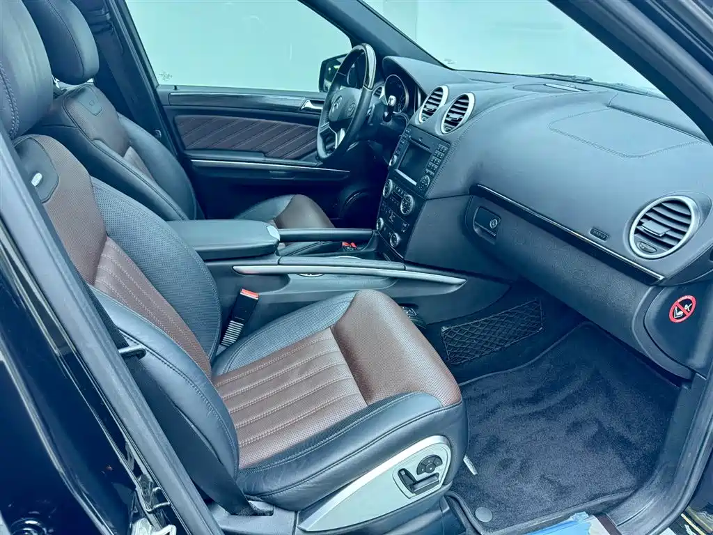 Mercedes-Benz Mercedes-Benz GL-Class 2011 GL 450 4MATIC Premium 2012 - thumbnail 23