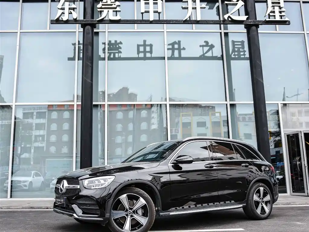 Mercedes-Benz Mercedes-Benz GLC 2022 Facelift GLC 300 L 4MATIC Dynamic Model Premium Edition 2023