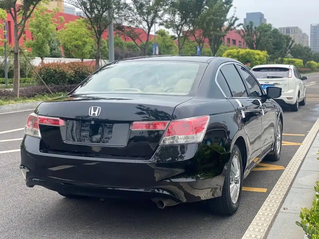 Honda Honda Accord 2010 2.0L EX 2010 - thumbnail 5