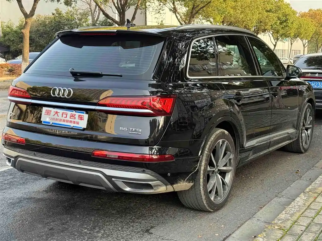 Audi Audi Q7 2020 55 TFSI quattro S line Sport Package 2020 - thumbnail 4