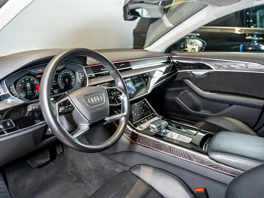 Audi Audi A8 2021 A8L 50 TFSI quattro Comfort Line 2021 - thumbnail 6