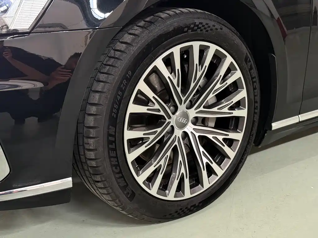 Audi Audi A8 2021 A8L 50 TFSI quattro Comfort Line 2021 - thumbnail 7