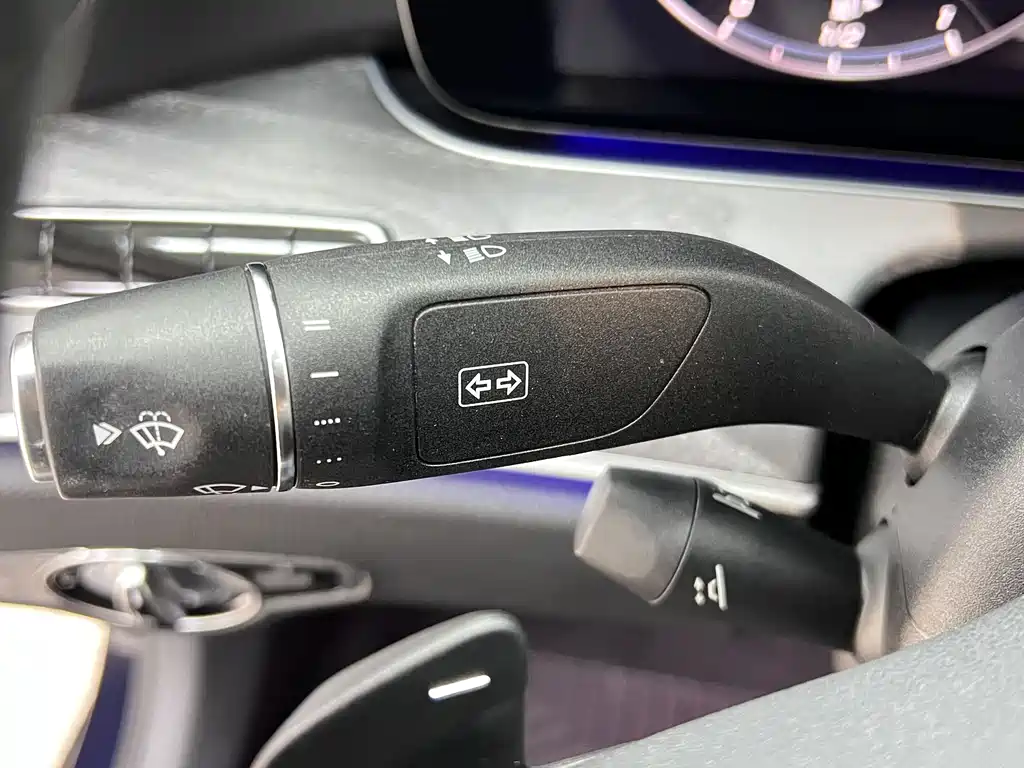 Mercedes-Benz Mercedes-Benz CLS 2018 CLS 300 Sport Edition 2019 - thumbnail 25