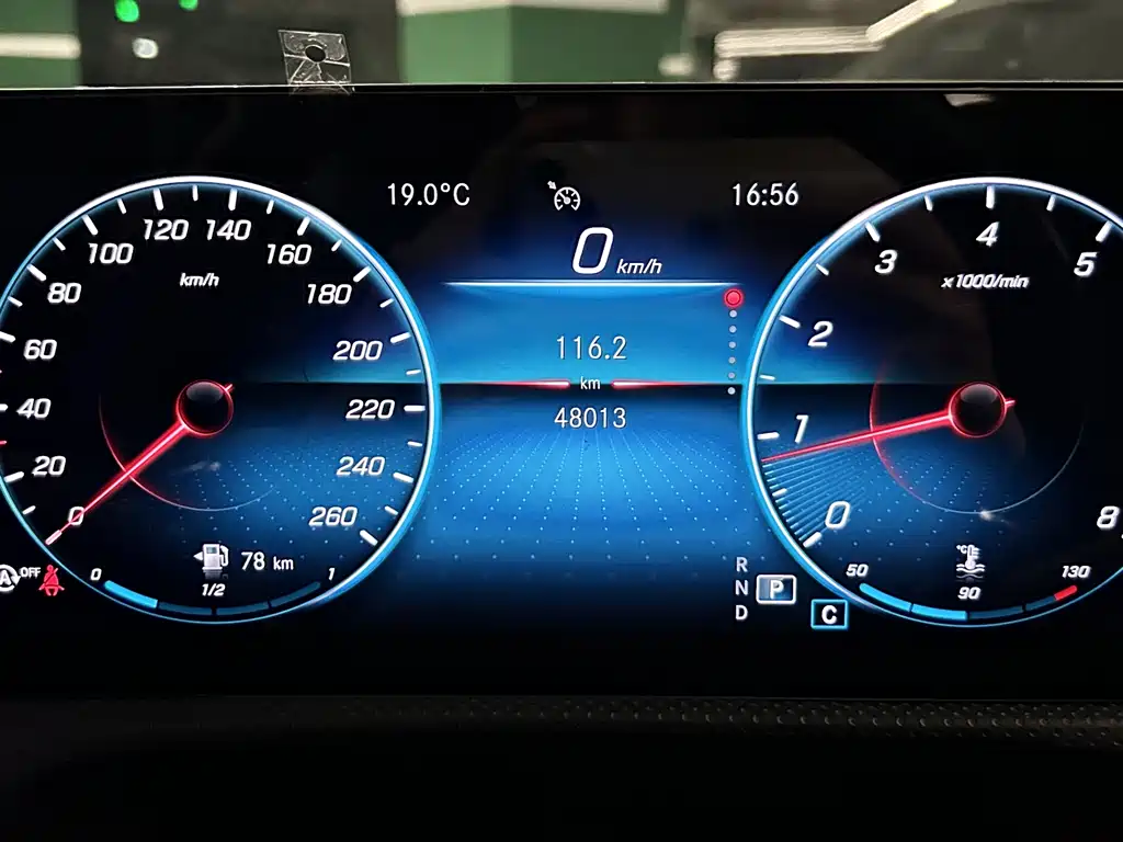 Mercedes-Benz Mercedes-Benz A-Class 2021 A 200 L Sport Sedan Fashion Edition 2021 - thumbnail 26